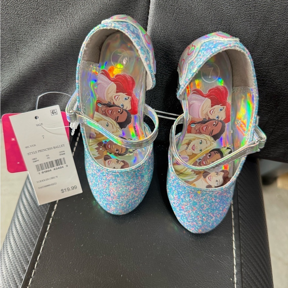 Size 7 girls Disney Glittery Kids Slippers - Silver and Pink - Picture 2 of 2